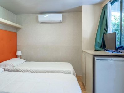 Cliquez pour découvrir toutes les photos de l'HÉBERGEMENT ! chambre - Torre Pendente photo 6