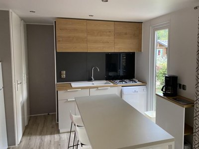 Cliquez pour découvrir toutes les photos de l'HÉBERGEMENT ! mobil-home - Le Moulin photo 3