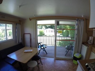 Cliquez pour découvrir toutes les photos de l'HÉBERGEMENT ! mobil-home - Le Picouty photo 2