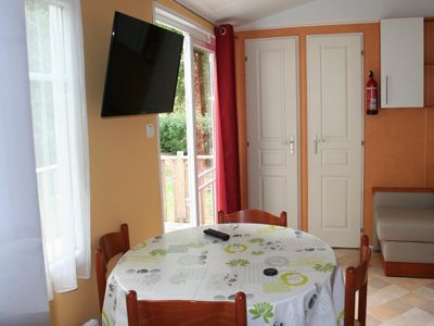 Cliquez pour découvrir toutes les photos de l'HÉBERGEMENT ! mobil-home - Le Picouty photo 3