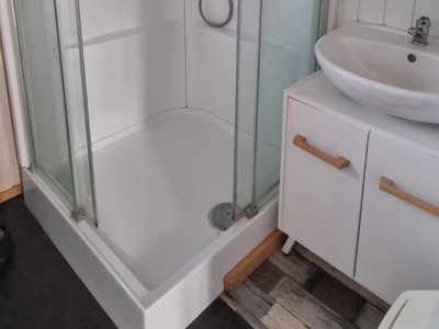 Cliquez pour découvrir toutes les photos de l'HÉBERGEMENT ! chalet - La Garenne photo 3
