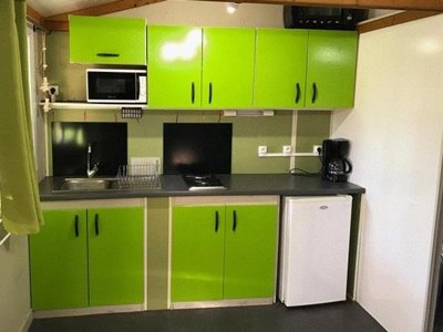 Cliquez pour découvrir toutes les photos de l'HÉBERGEMENT ! chalet - La Garenne photo 2