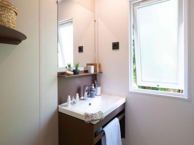 Cliquez pour découvrir toutes les photos de l'HÉBERGEMENT ! mobil-home - Le Moteno photo 4