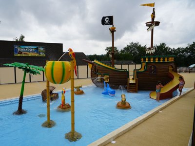 Cliquez pour découvrir toutes les photos de l'ÉTABLISSEMENT ! établissement Les Terrasses Du Lac photo 12