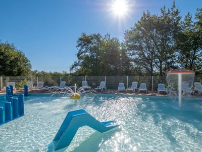 Cliquez pour découvrir toutes les photos de l'ÉTABLISSEMENT ! établissement Les Terrasses Du Lac photo 22
