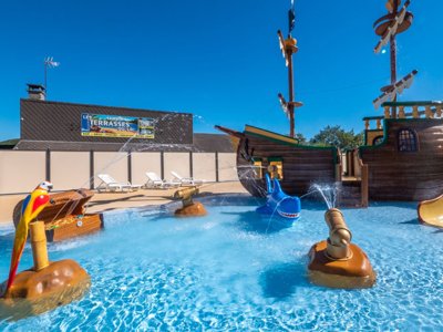 Cliquez pour découvrir toutes les photos de l'ÉTABLISSEMENT ! établissement Les Terrasses Du Lac photo 24