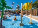 Cliquez pour découvrir toutes les photos de l'ÉTABLISSEMENT ! établissement Les Terrasses Du Lac photo 3