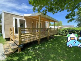 Camping Pas Cher vous présente avec son site Officiel campingpascher.fr, le Camping Ty Nenez classé 3 étoiles, situé sur la commune de Pont Scorff dans le département Morbihan (Bretagne) en France. Le camping Ty Nenez vous propose un hébergement de type mobil-home de 28 m². Cet hébergement propose plus de 212 dates différentes pour réserver ! Pour dévouvrir la période la moins chère, consultez la rubrique 'Tarifs' et sélectionnez votre mois de départ. L'établissement vous propose 12 autres types d'hébergements. Découvrez tous nos séjours à petits prix dans la commune et aux alentours de Pont Scorff du département : Morbihan (Bretagne). Les Avis clients pour le Camping Ty Nenez sont excellents avec une note moyenne de 8 sur 10. Piscine chauffée, Piscine couverte, Aire de jeux enfants, Canoë-kayak, Cyclisme, Pétanque, Randonnée, Structure gonflable enfants, Trampoline, Dépôt de pain, Plats à emporter, Snack/Bar,... En savoir plus : cliquez-ICI.