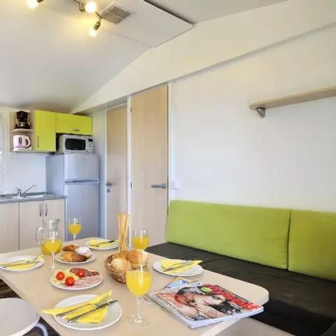Cliquez pour découvrir toutes les photos de l'HÉBERGEMENT ! mobil-home - Lanterna Premium Resort photo 2