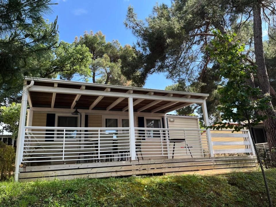 Cliquez pour découvrir toutes les photos de l'HÉBERGEMENT ! mobil-home - Lanterna Premium Resort photo 4
