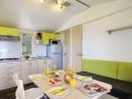 Cliquez pour découvrir toutes les photos de l'HÉBERGEMENT ! mobil-home - établissement Lanterna Premium Resort photo 2