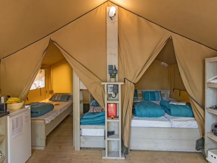 Cliquez pour découvrir toutes les photos de l'HÉBERGEMENT ! tente toile et bois - Bijela Uvala photo 4