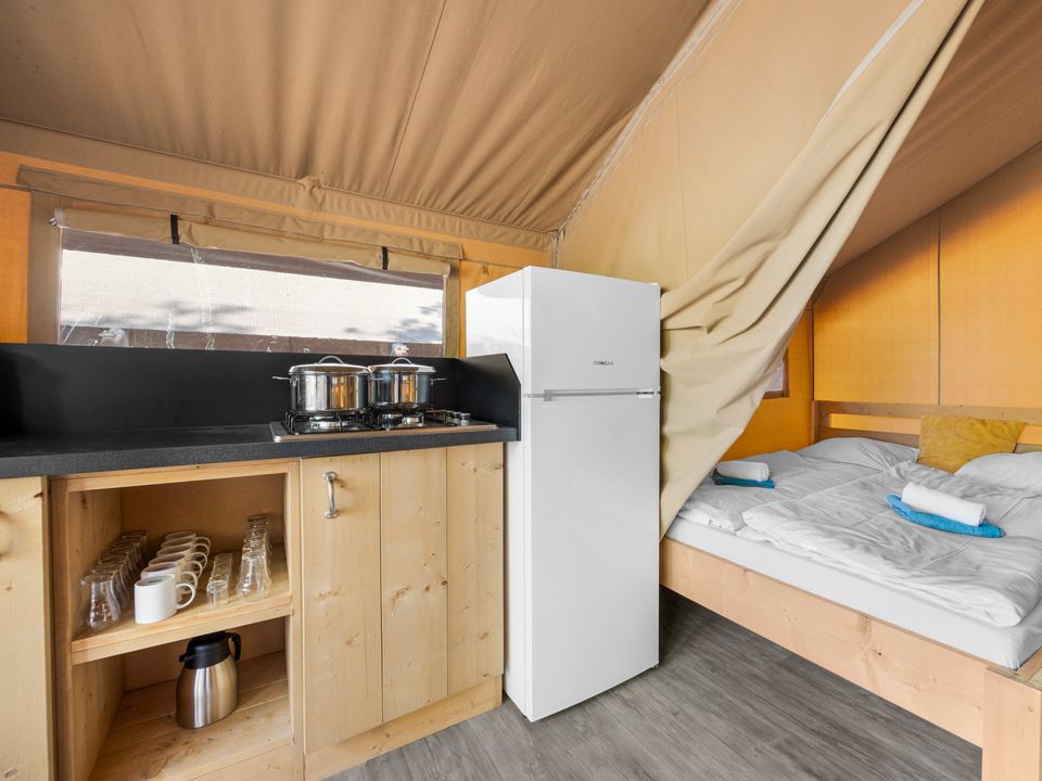 Cliquez pour découvrir toutes les photos de l'HÉBERGEMENT ! tente toile et bois - établissement Bijela Uvala photo 5