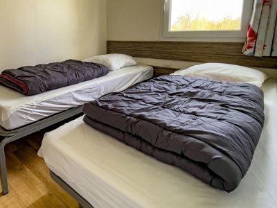 Cliquez pour découvrir toutes les photos de l'HÉBERGEMENT ! mobil-home - Domaine Du Launay photo 4