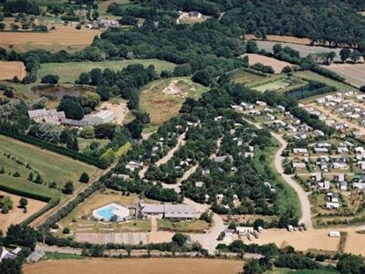 Cliquez pour découvrir toutes les photos de l'ÉTABLISSEMENT ! camping Domaine Du Launay photo 21