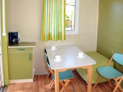 Cliquez pour découvrir toutes les photos de l'HÉBERGEMENT ! bungalow - Benista photo 2