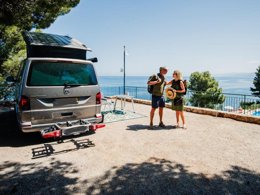 Camping Pas Cher vous présente avec son site Officiel campingpascher.fr, le Camping Rais Gerbi classé 4 étoiles, situé sur la commune de Pollina dans le département Palerme (Sicile) en Italie. Le camping Rais Gerbi, vous présente un hébergement de type mobil-home de 24 m² pour 5 personnes avec climatisation. Le camping Rais Gerbi vous propose du jeudi 01 octobre au jeudi 08 octobre 2026, en promotion à -10% pour 7 nuits à 535,50 € au lieu de 595,0 € soit une Économie de 59,50 €. Cette location propose 127 dates différentes pour réserver votre séjour. Découvrez également les 4 autres gammes d'hébergements du camping. Les Avis clients pour le Camping Rais Gerbi sont excellents avec une note moyenne de 8 sur 10. MerRivière, Piscine extérieure, Aire de jeux enfants, Canoë-kayak, Court de tennis, Ping-pong, Planche à voile, Plongée, Randonnée, Structure gonflable enfants, Terrain de football, Boulangerie, Bureau de tabac, Pizzeria, Restaurant, Station-service, Supermarché, Épicerie,... En savoir plus : cliquez-ICI.