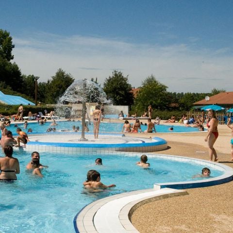 Cliquez pour découvrir toutes les photos de l'ÉTABLISSEMENT ! établissement Champ D' Eté photo 4