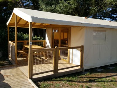 Cliquez pour découvrir toutes les photos de l'HÉBERGEMENT ! tente toile et bois - Eleovic photo 7