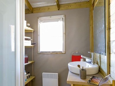Cliquez pour découvrir toutes les photos de l'HÉBERGEMENT ! chalet - Eleovic photo 6