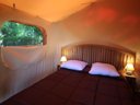 Cliquez pour découvrir toutes les photos de l'HÉBERGEMENT ! tente en toile et bois - camping La Sole photo 5