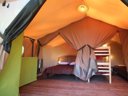 Cliquez pour découvrir toutes les photos de l'HÉBERGEMENT ! tente en toile et bois - camping La Sole photo 6