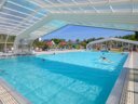 Camping Pas Cher vous présente avec son site Officiel campingpascher.fr, le Camping Flower Le Bois D'Amour classé 4 étoiles, situé sur la commune de Quiberon dans le département Morbihan (Bretagne) en France. Le camping Flower Le Bois D'Amour, vous présente un hébergement de type mobil-home de 29 m² avec climatisation et télévision. Le camping Flower Le Bois D'Amour vous propose du sam. 03 octobre au sam. 10 octobre 2026, en promotion à -18% pour 7 nuits à 437,50 € au lieu de 537,0 € soit une Économie de 99,50 €. Cette location propose 48 dates différentes pour réserver votre séjour. Découvrez également les 12 autres gammes d'hébergements du camping. Les Avis clients pour le Camping Flower Le Bois D'Amour sont de 7 sur 10. Piscine chauffée, Piscine couverte, Animations familiales, Club enfants, Aire de jeux enfants, Canoë-kayak, Centre équestre, Cyclisme, Golf, Paddle, Parcours sportif, Ping-pong, Pétanque, Randonnée, Salle de jeux vidéo, Structure gonflable enfants, Terrain de beach-volley, Voile, Bar, Créperie, Dépôt de pain, Pizzeria, Plats à emporter, Snack/Bar, Épicerie,... En savoir plus : cliquez-ICI.