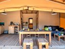 Cliquez pour découvrir toutes les photos de l'HÉBERGEMENT ! tente en toile et bois - camping Flower Le Bois D'Amour photo 2