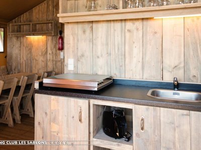 Cliquez pour découvrir toutes les photos de l'HÉBERGEMENT ! tente en toile et bois - SUNELIA Les Sablons photo 7