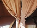 Cliquez pour découvrir toutes les photos de l'HÉBERGEMENT ! tente en toile et bois - camping Les Prés Du Verdon photo 2