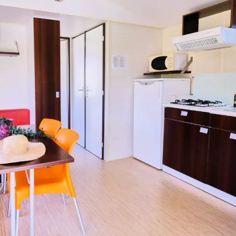 Cliquez pour découvrir toutes les photos de l'HÉBERGEMENT ! mobilhome - Du Couriou photo 4