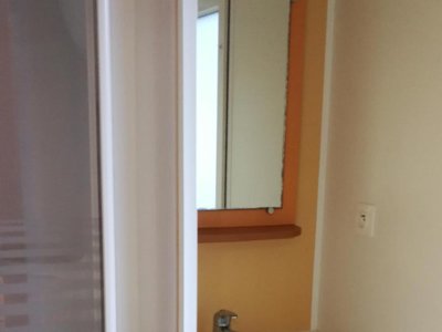 Cliquez pour découvrir toutes les photos de l'HÉBERGEMENT ! mobil-home - Domaine Du Lac De Néguenou photo 6