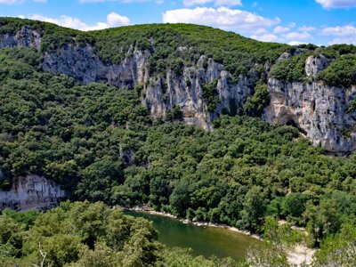 Cliquez pour découvrir toutes les photos de l'ÉTABLISSEMENT ! camping Ushuaïa Village Les Cruses photo 27