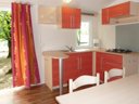 Cliquez pour découvrir toutes les photos de l'HÉBERGEMENT ! mobil-home - camping Ushuaïa Village Les Cruses photo 6