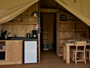 Cliquez pour découvrir toutes les photos de l'HÉBERGEMENT ! tente - camping Ushuaïa Village Les Cruses photo 2