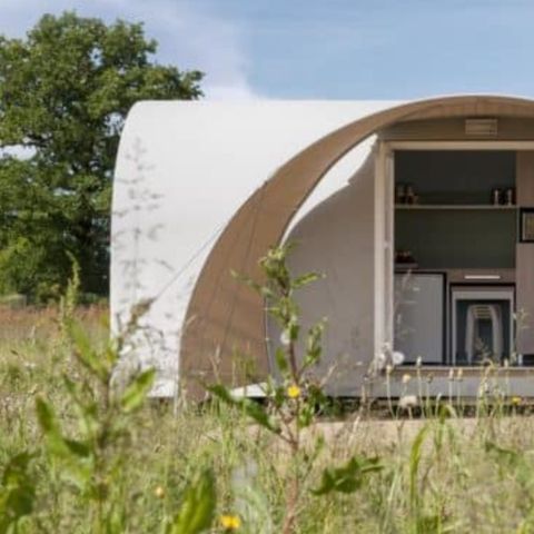 Cliquez pour découvrir toutes les photos de l'HÉBERGEMENT ! bungalow toilé - Le Merval photo 4