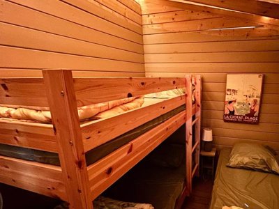 Cliquez pour découvrir toutes les photos de l'HÉBERGEMENT ! tente en toile et bois - Les Pêcheurs photo 9