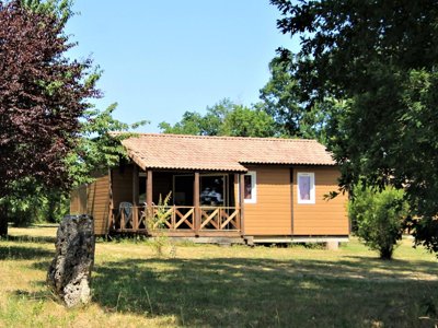 Cliquez pour découvrir toutes les photos de l'HÉBERGEMENT ! chalet - Les Chalets De Dordogne photo 2