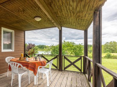 Cliquez pour découvrir toutes les photos de l'HÉBERGEMENT ! chalet - Les Chalets De Dordogne photo 2