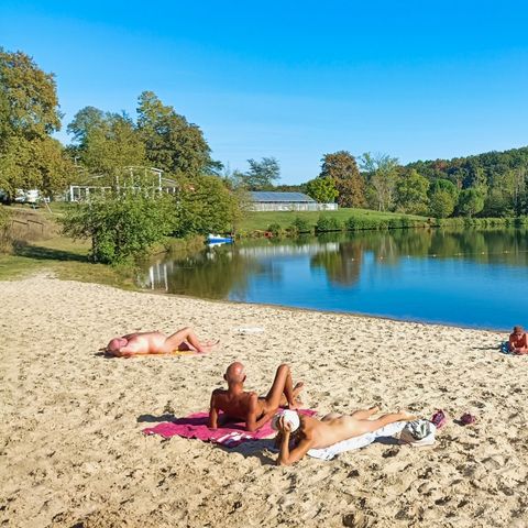 établissement Du Lac De Lislebonne photo 2
