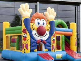 Camping Pas Cher vous présente avec son site Officiel campingpascher.fr, le Camping Bellevue classé 3 étoiles, situé sur la commune de Reilhaguet dans le département Lot (Midi-pyrénées) en France. Le camping Bellevue vous propose un hébergement de type chalet de 31 m² pour 2 personnes (télévision). L'établissement vous propose 3 autres types d'hébergements. Découvrez tous nos séjours à petits prix dans la commune et aux alentours de Reilhaguet du département : Lot (Midi-pyrénées). Les Avis clients pour le Camping Bellevue sont excellents avec une note moyenne de 8 sur 10. Piscine chauffée, Piscine extérieure, Aire de jeux enfants, Canoë-kayak, Centre équestre, Cyclisme, Ping-pong, Plongée, Pétanque, Randonnée, Structure gonflable enfants, Bar, Dépôt de pain, Plats à emporter, Snack/Bar, Supermarché, Épicerie,... En savoir plus : cliquez-ICI.