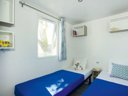 Cliquez pour découvrir toutes les photos de l'HÉBERGEMENT ! mobil-home - établissement Rosapineta Village photo 9