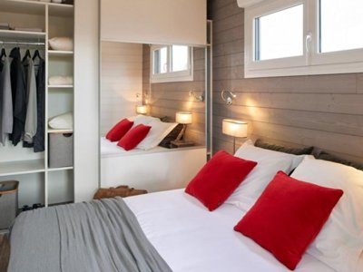Cliquez pour découvrir toutes les photos de l'HÉBERGEMENT ! chalet - Domaine Du Moulin Neuf photo 3