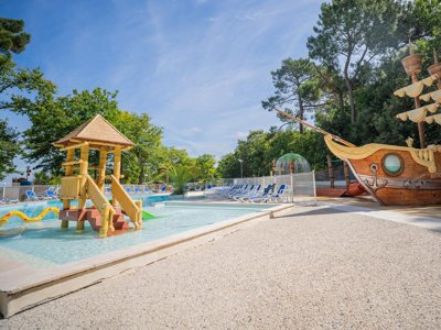 Cliquez pour découvrir toutes les photos de l'ÉTABLISSEMENT ! camping L' Ecureuil photo 7