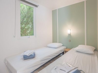 Cliquez pour découvrir toutes les photos de l'HÉBERGEMENT ! mobil-home - La Ferme photo 7