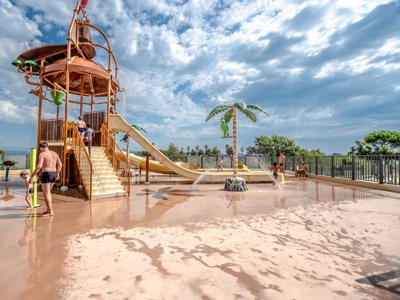 Cliquez pour découvrir toutes les photos de l'ÉTABLISSEMENT ! établissement De Saint Aygulf Plage photo 6