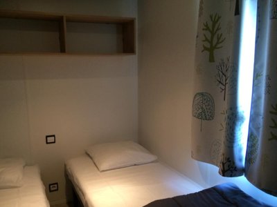 Cliquez pour découvrir toutes les photos de l'HÉBERGEMENT ! mobil-home - Village La Rivière Fleurie photo 4
