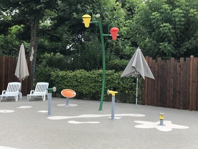Cliquez pour découvrir toutes les photos de l'ÉTABLISSEMENT ! camping Village La Rivière Fleurie photo 27