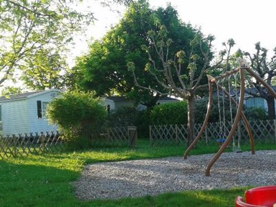 Cliquez pour découvrir toutes les photos de l'ÉTABLISSEMENT ! camping Village La Rivière Fleurie photo 3