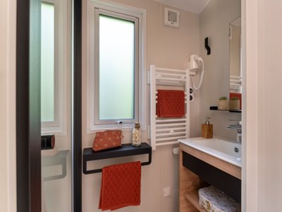Cliquez pour découvrir toutes les photos de l'HÉBERGEMENT ! mobil-home - Romanée - Le Châtelet photo 8